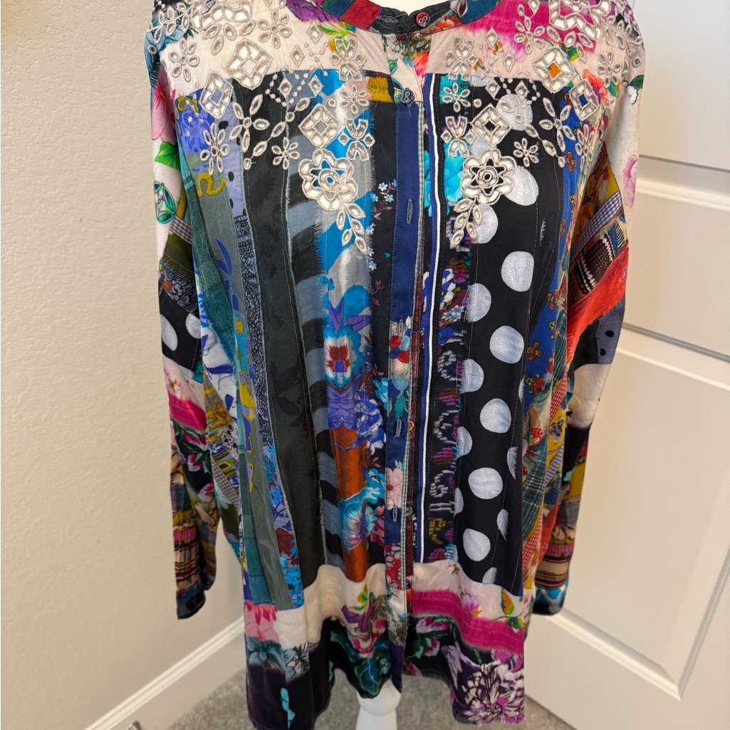 Johnny Was Multicolor Embroidered Top